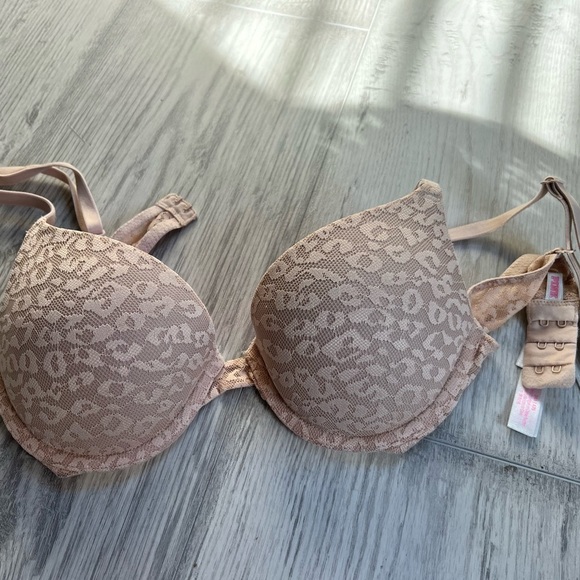 Victoria's Secret Other - Victoria’s Secret bra